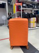 Чемодан 24 дюймов Travel Air оранжевый из полипропилена